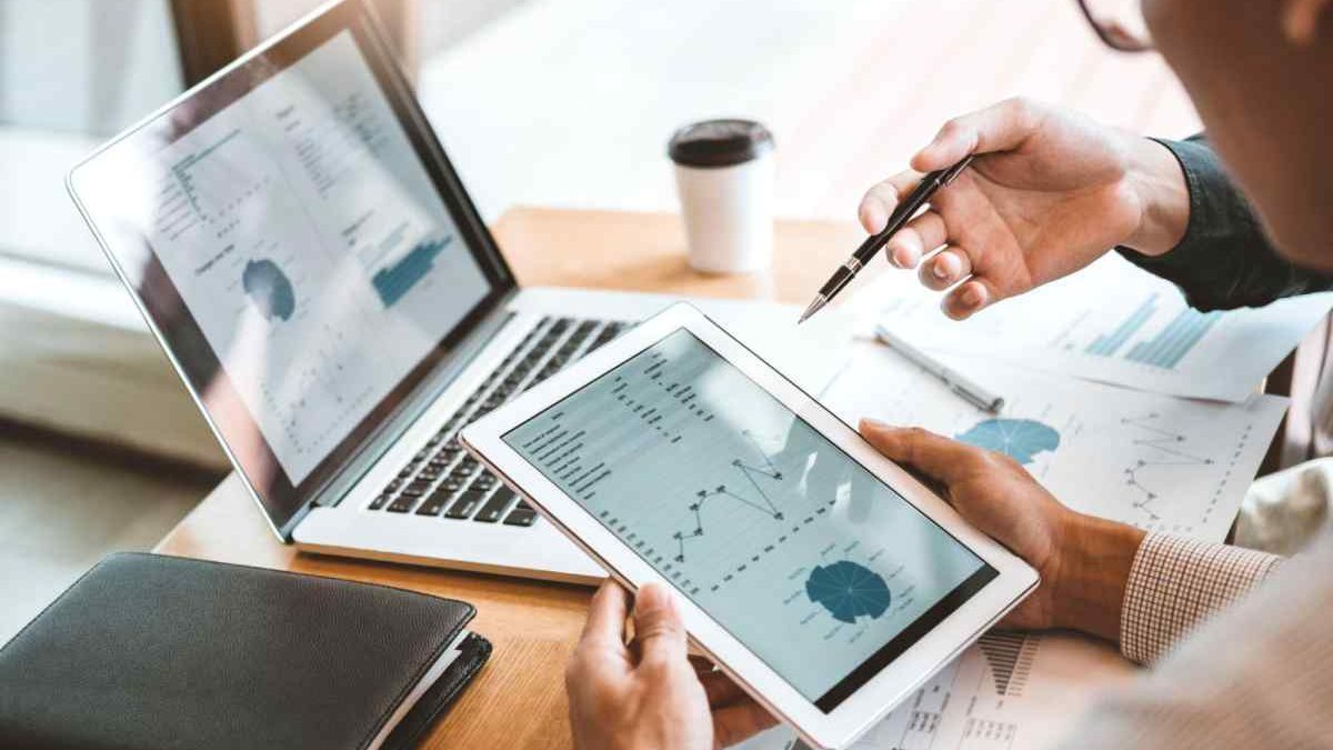 Short-Term vs Long-Term Investing: What’s the Difference and Which is Right for you?