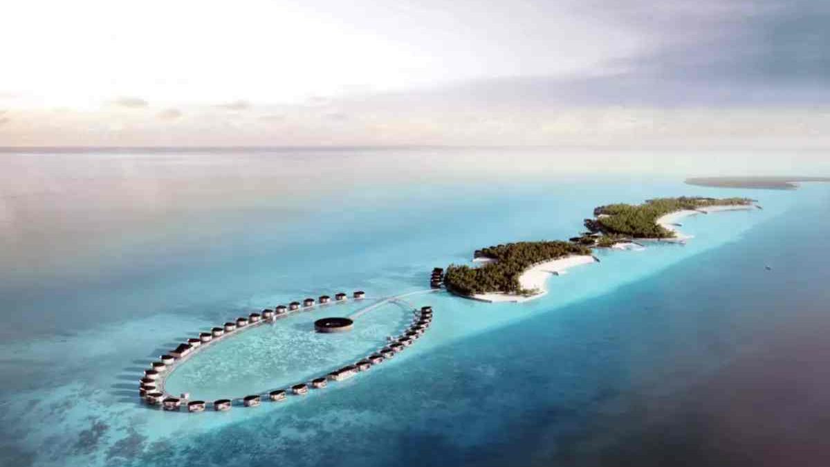 Ritz Carlton Maldives, The Backstory, The Rooms, Food and Drink, and More