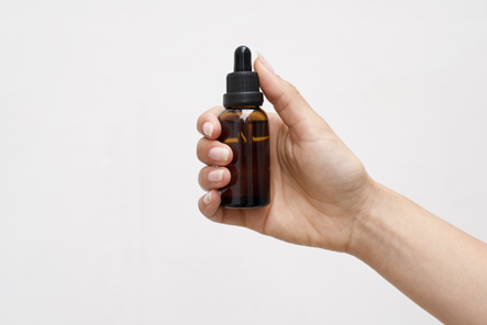 Factors The Youth Should Ensure While Using CBD Oil