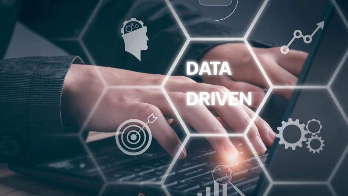 Optimizing Your Sales Team with Data-Driven Organizational Structure